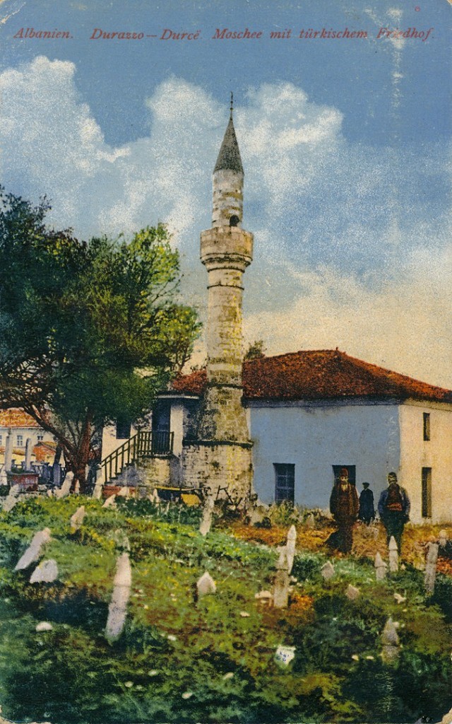 Xhamia-e-Varoshit-në-Durrës-1918-640x1024
